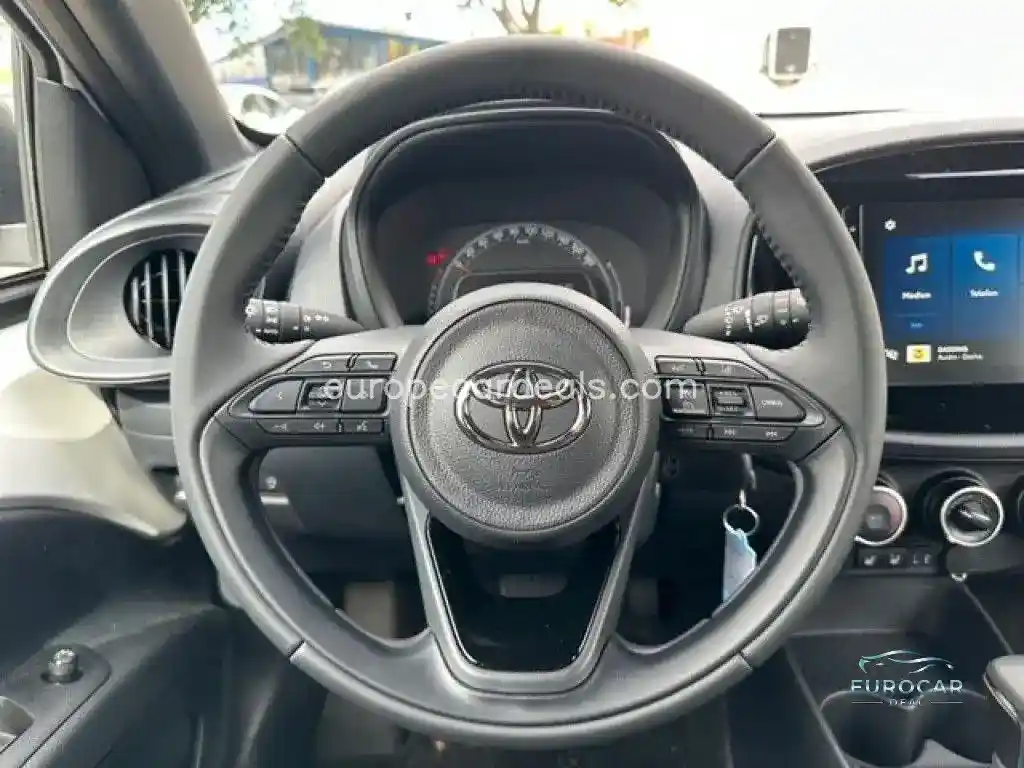 Toyota Aygo (X)