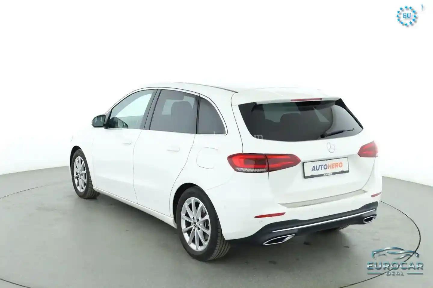 Mercedes-Benz B 220