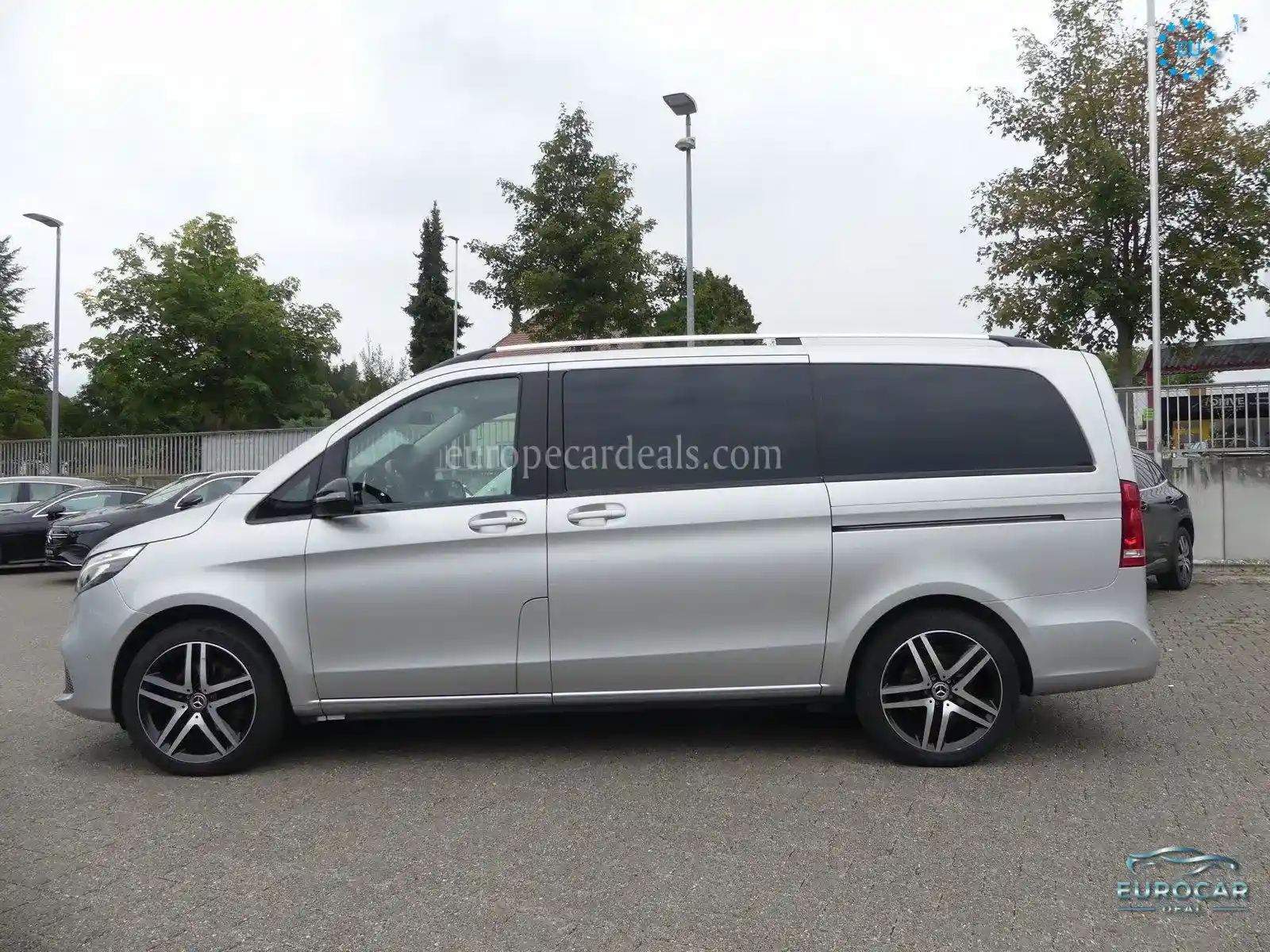 Mercedes-Benz V 250