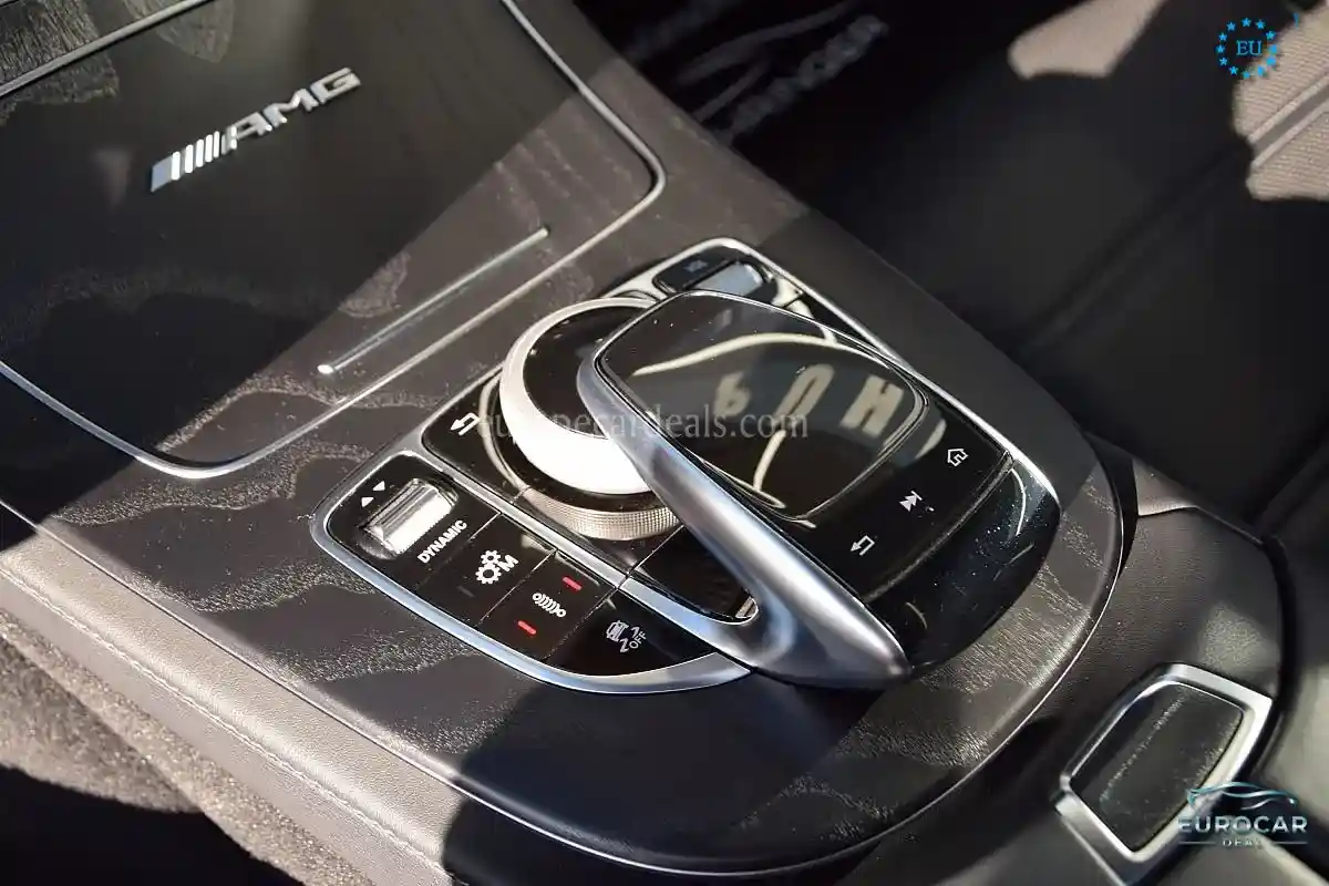 Mercedes-Benz E 63 AMG