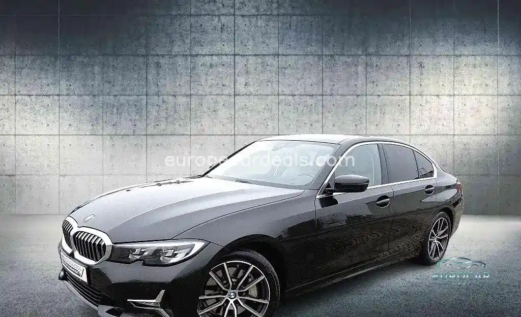 BMW 330