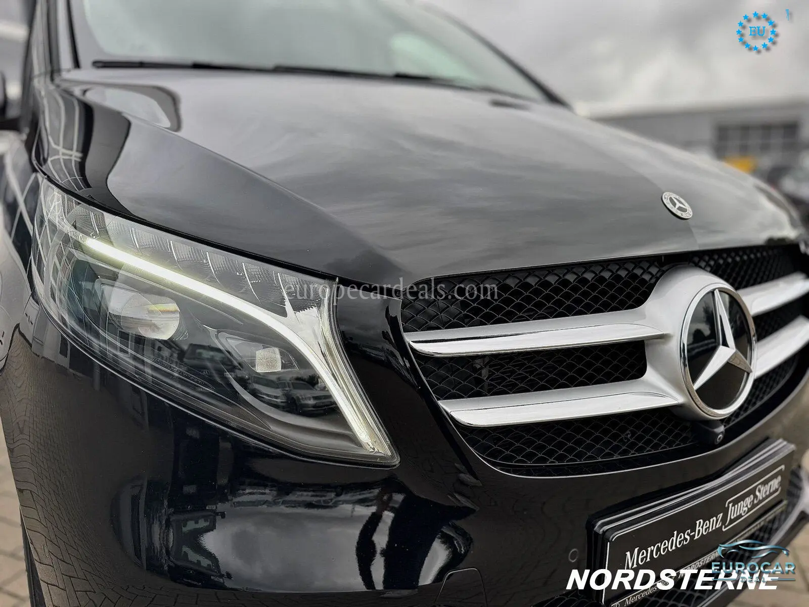Mercedes-Benz V 220