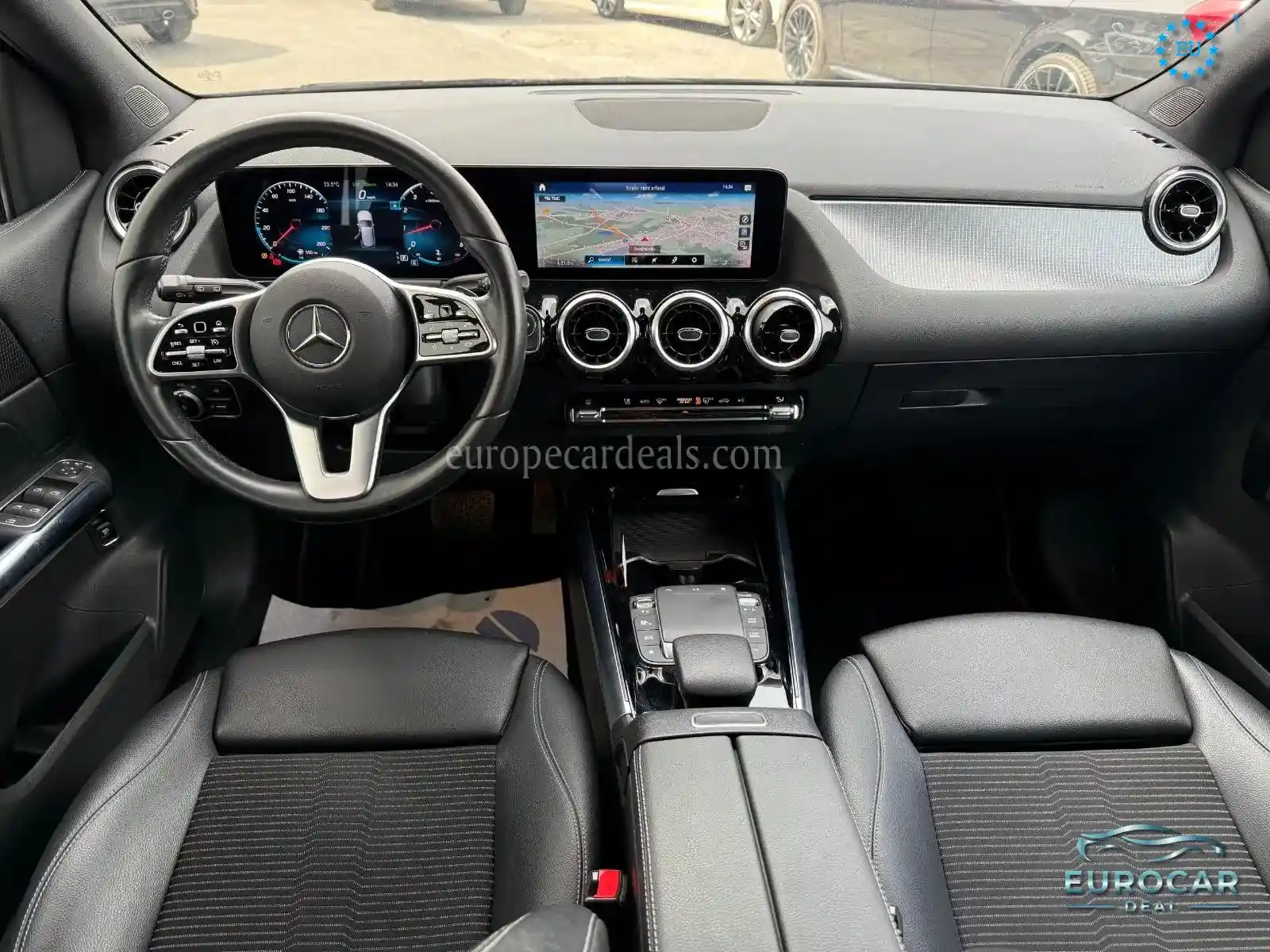 Mercedes-Benz B 220