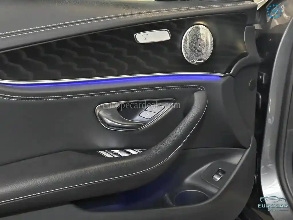 Mercedes-Benz E 400