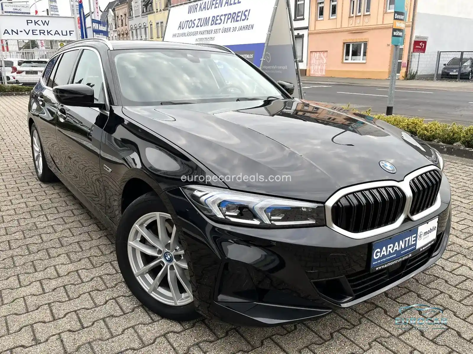 BMW 330
