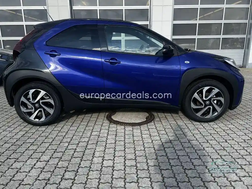 Toyota Aygo (X)