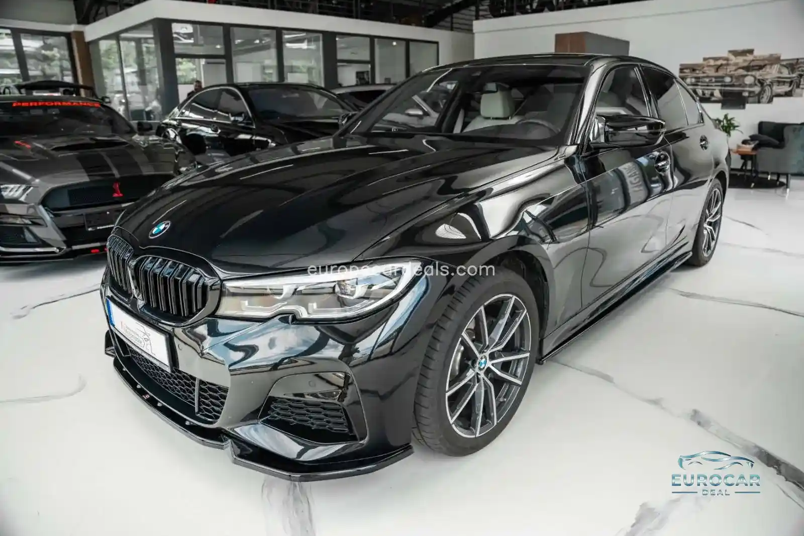 BMW 330