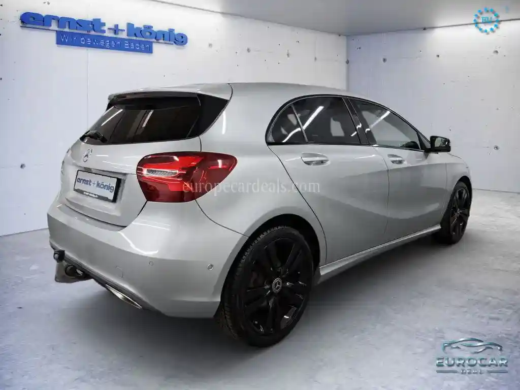 Mercedes-Benz A 180