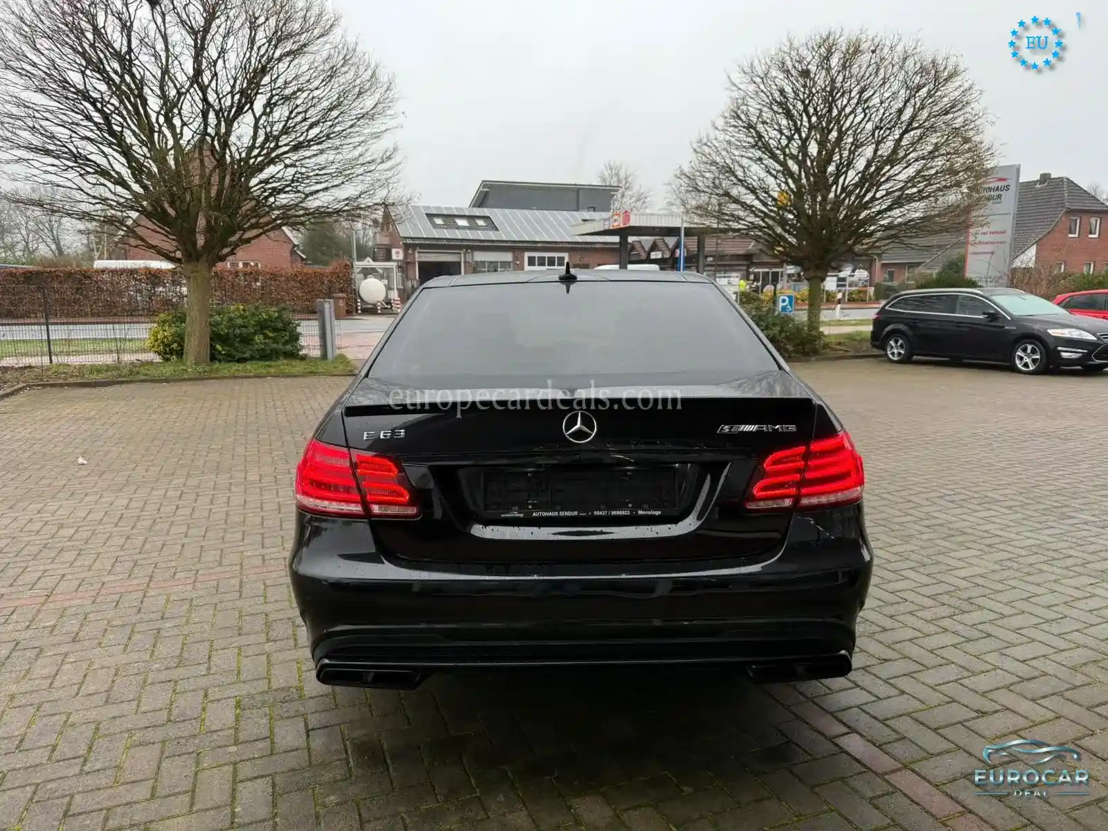 Mercedes-Benz E 63 AMG