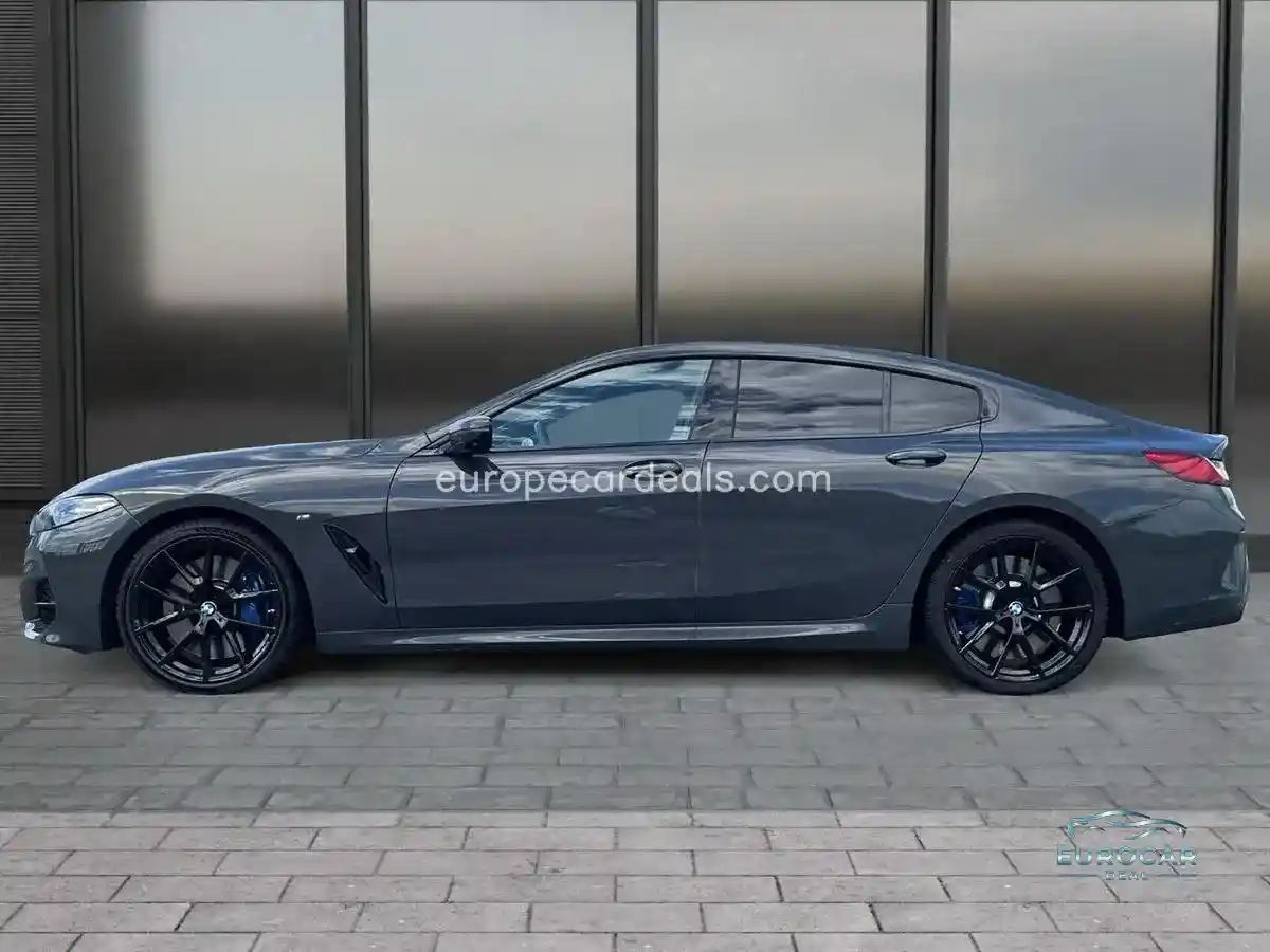 BMW 840