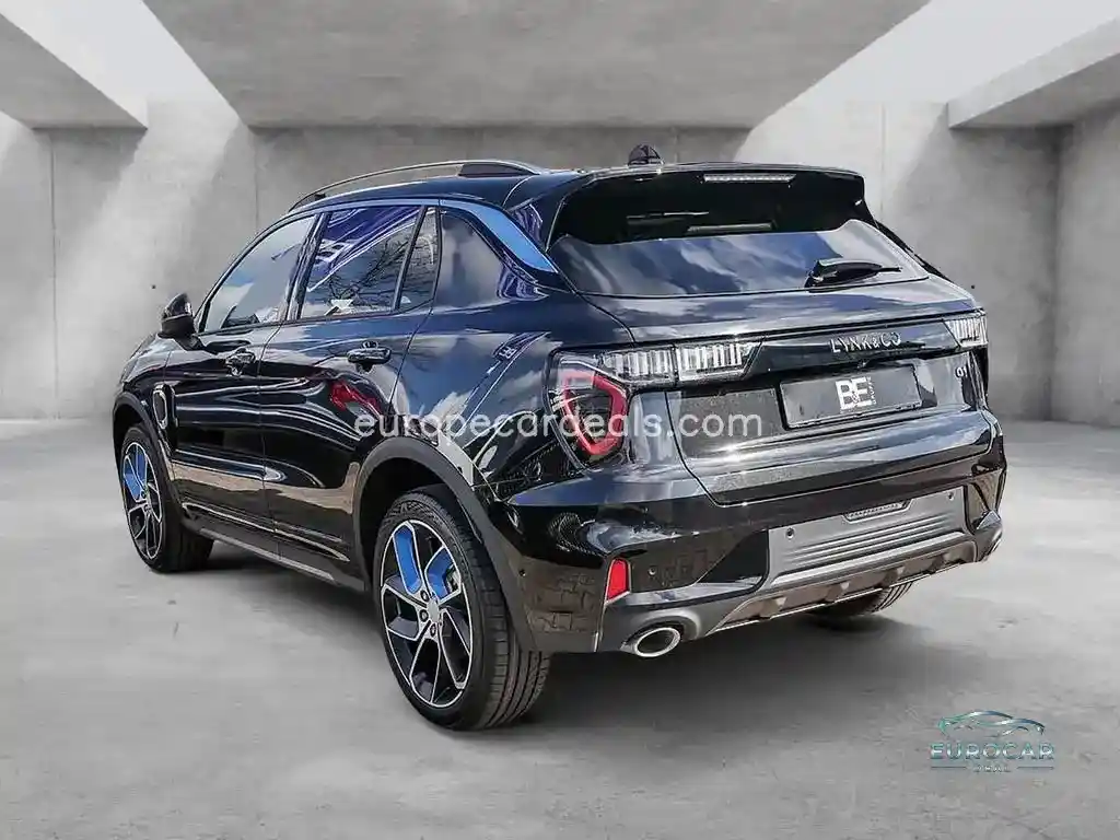 Lynk&Co 01