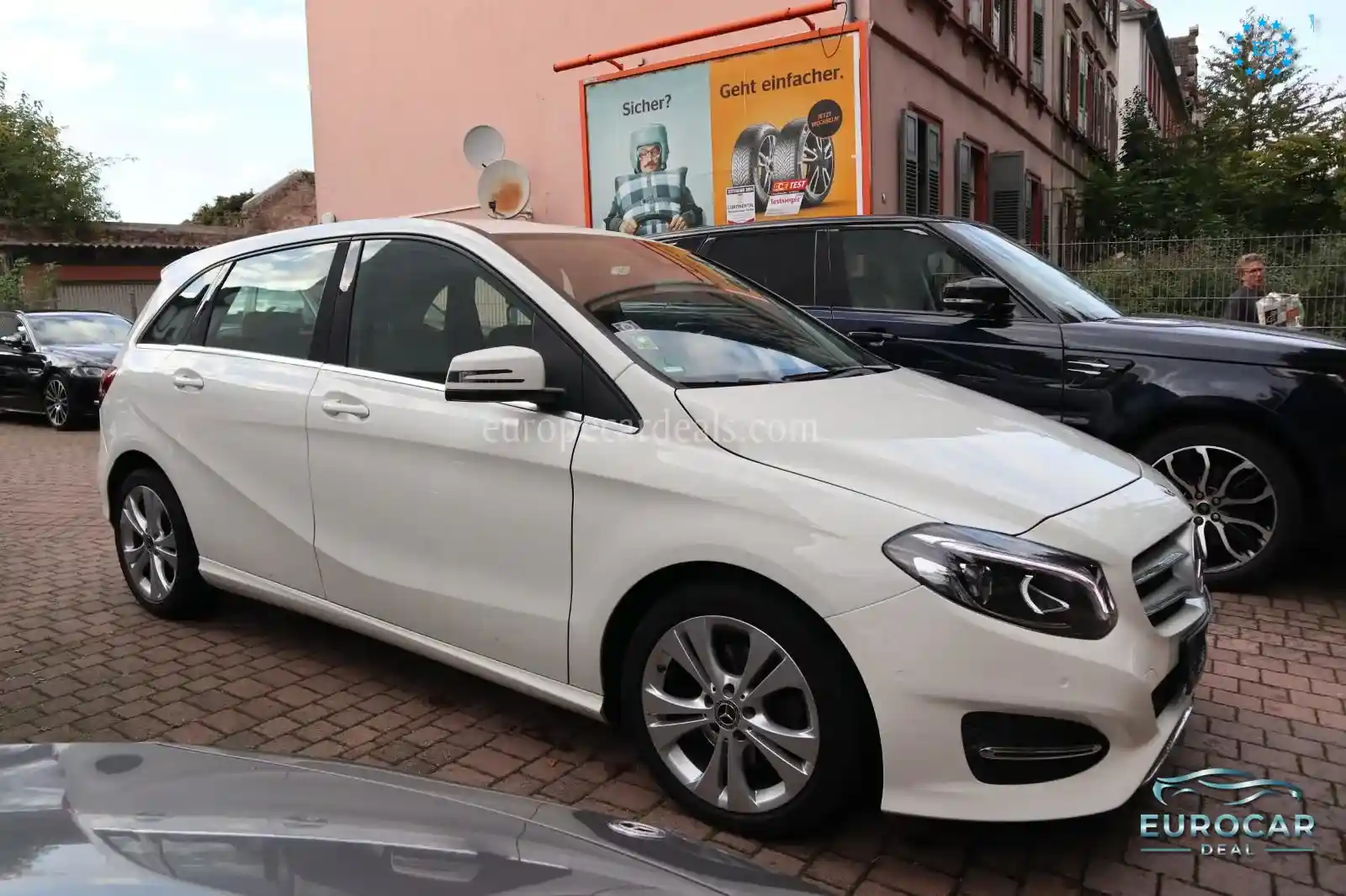 Mercedes-Benz B 220