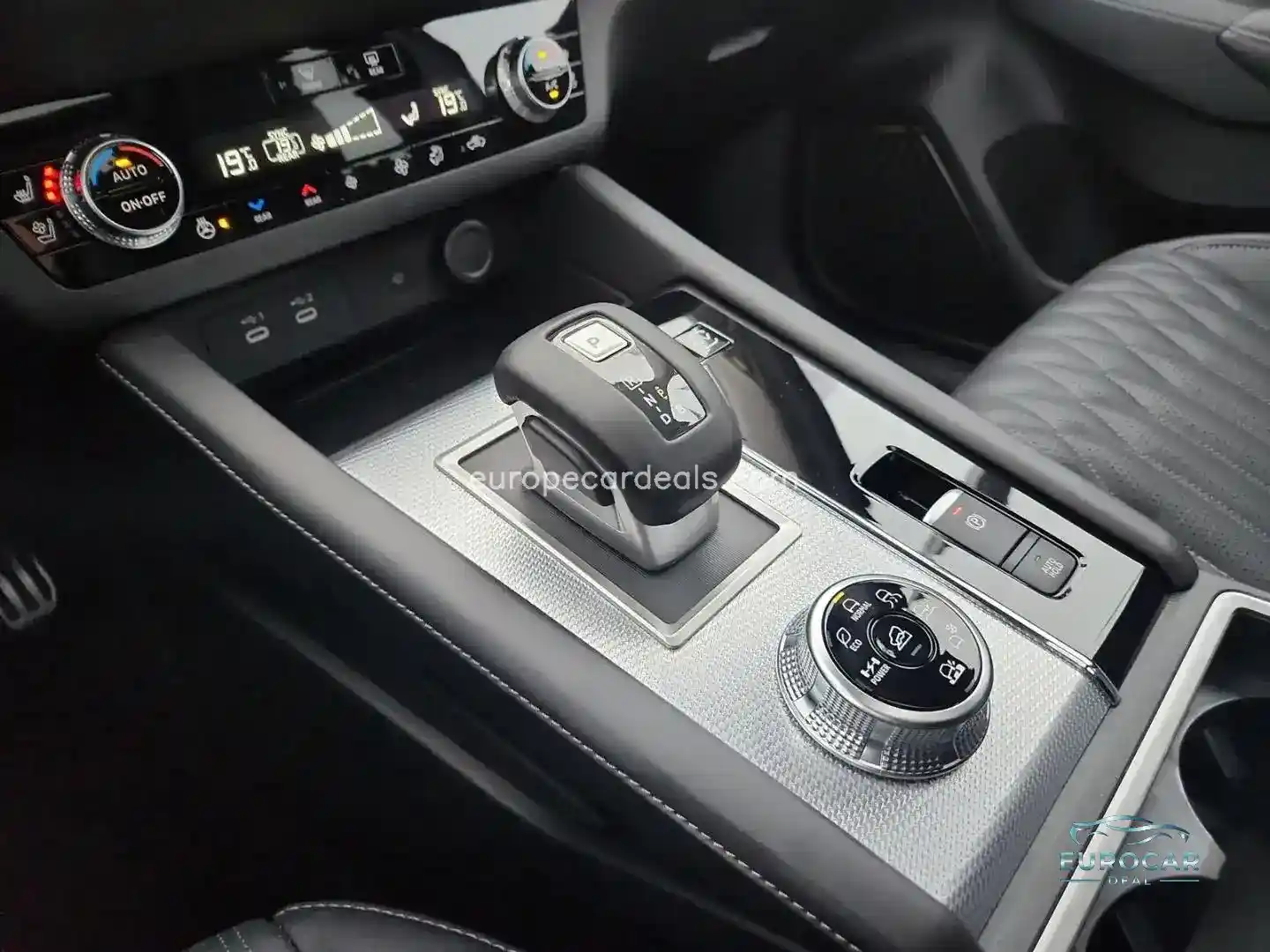 Mitsubishi Plug-in Hybrid Outlander