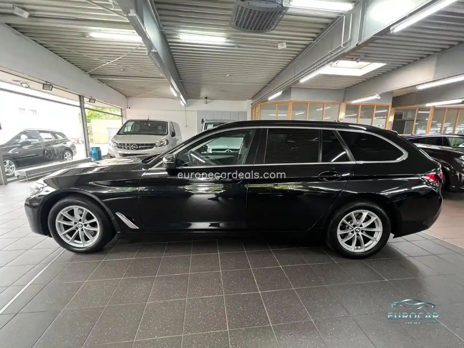 BMW 520
