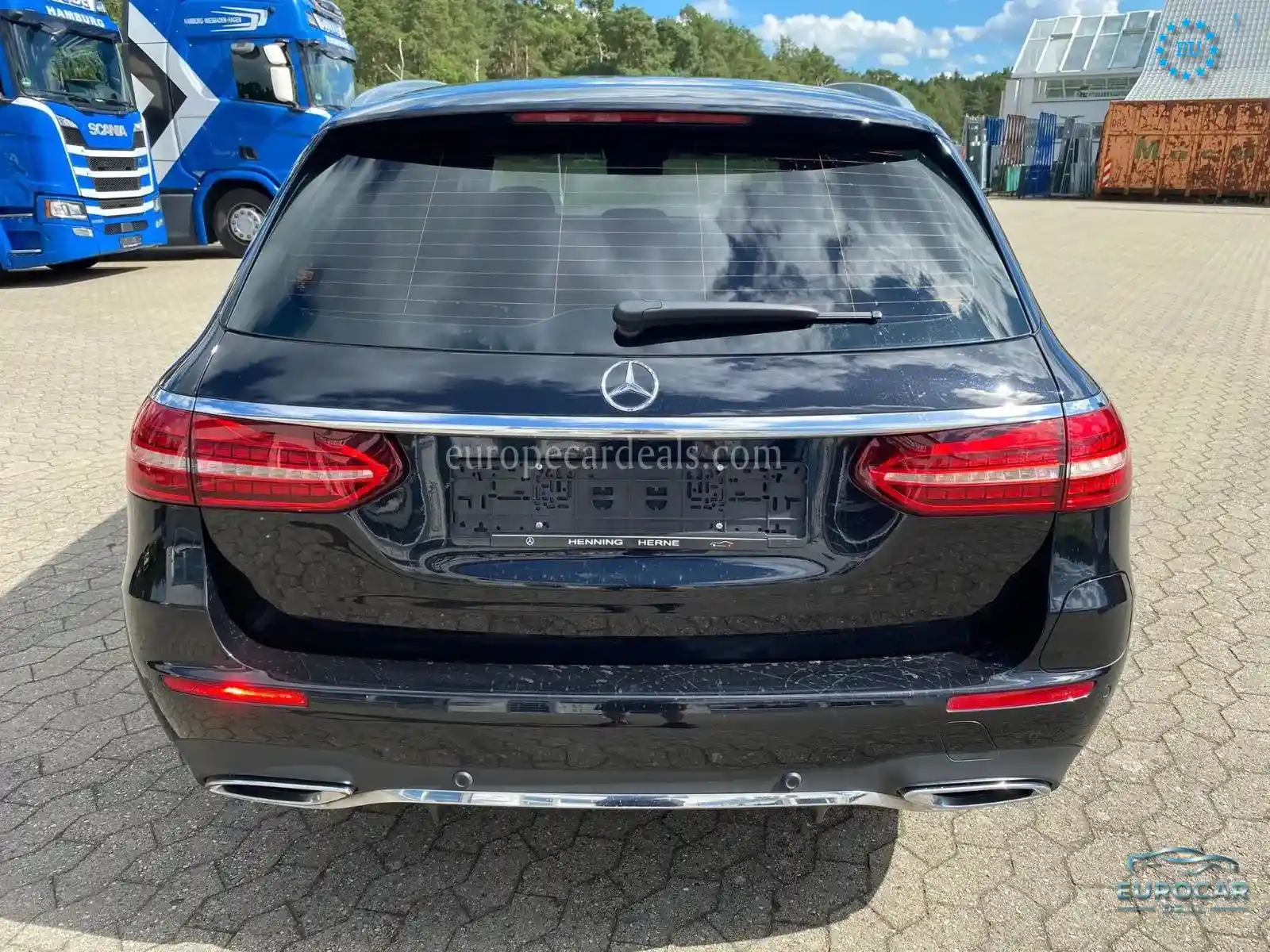 Mercedes-Benz E 300