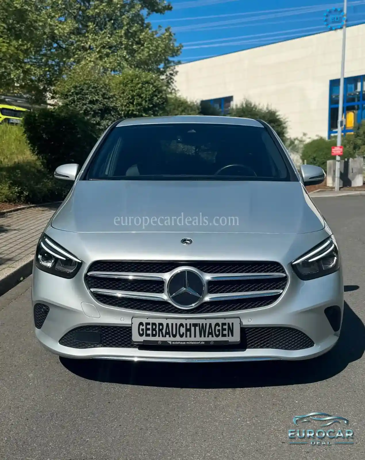 Mercedes-Benz B 200