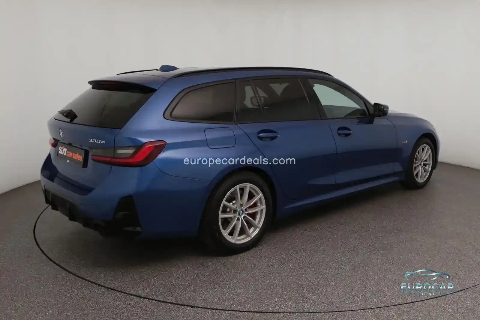 BMW 330