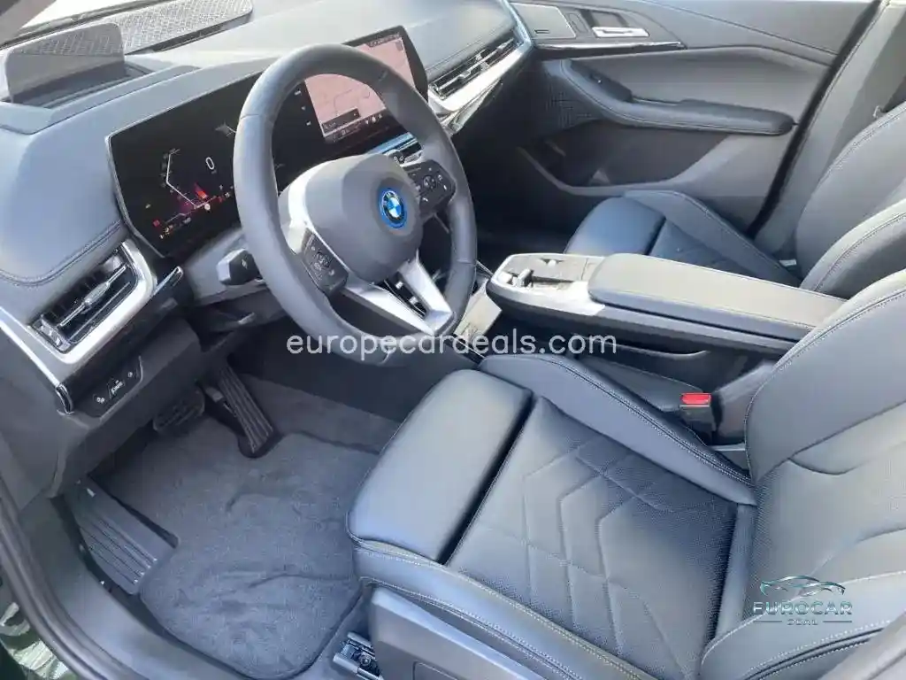 BMW 225