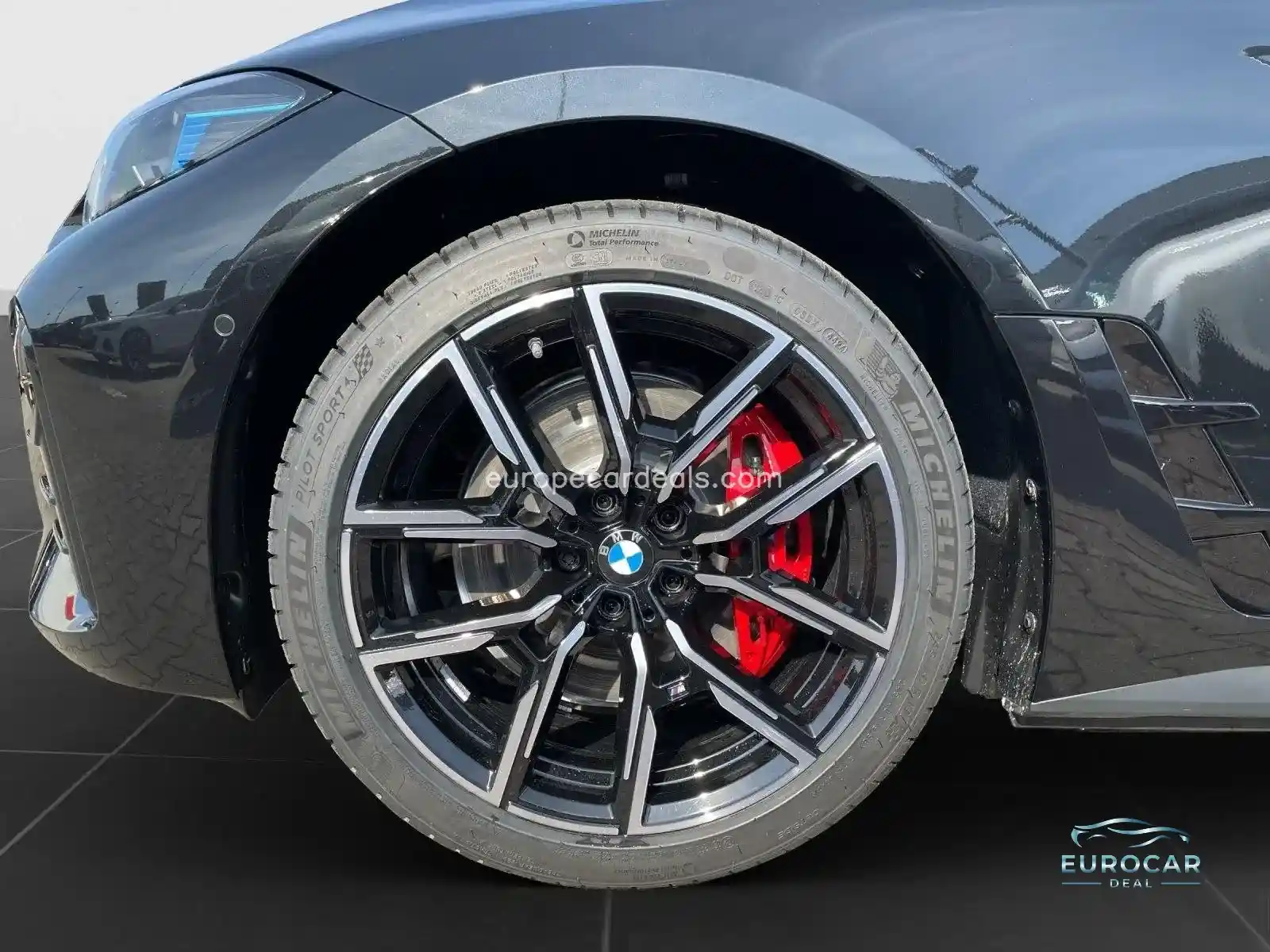 BMW i4