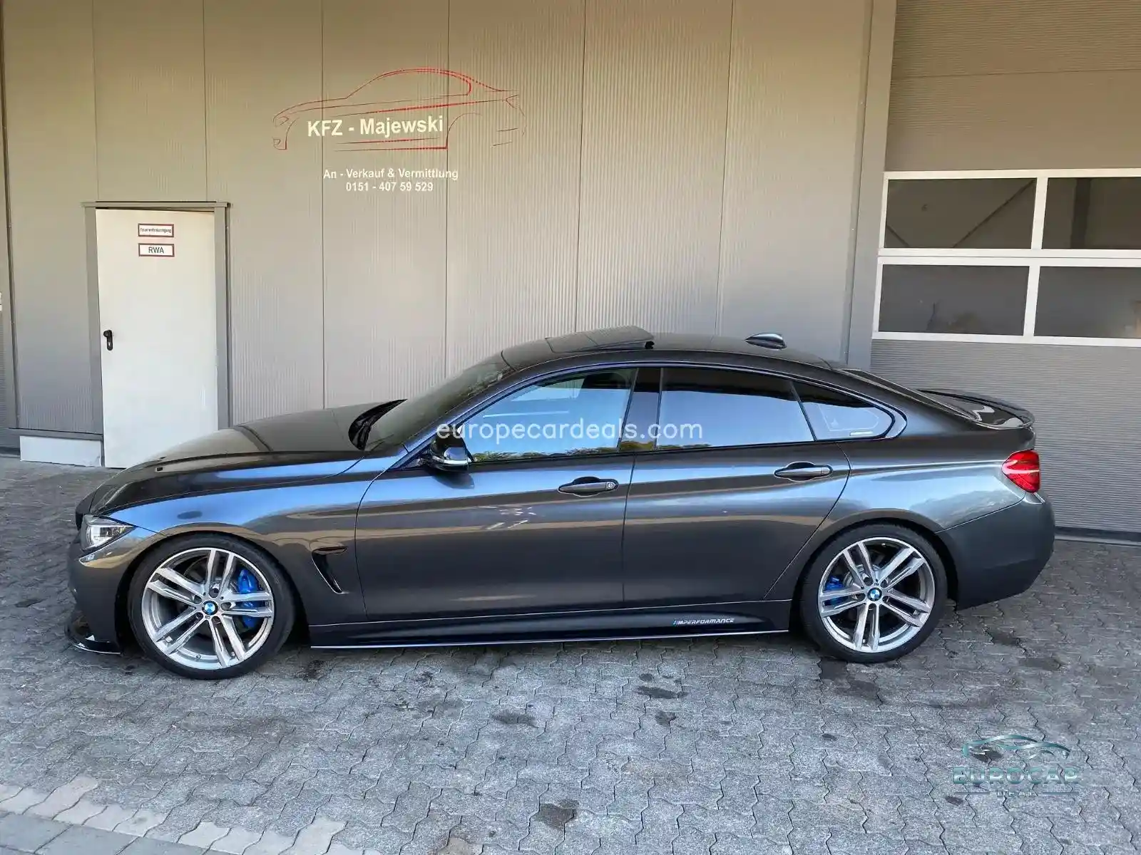 BMW 440