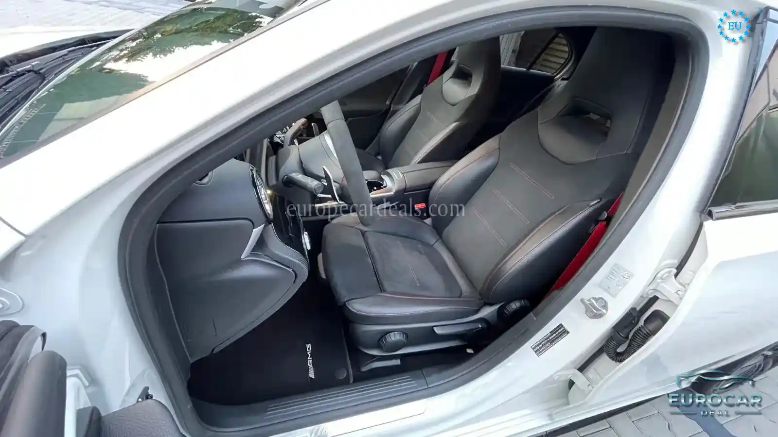 Mercedes-Benz A 35 AMG