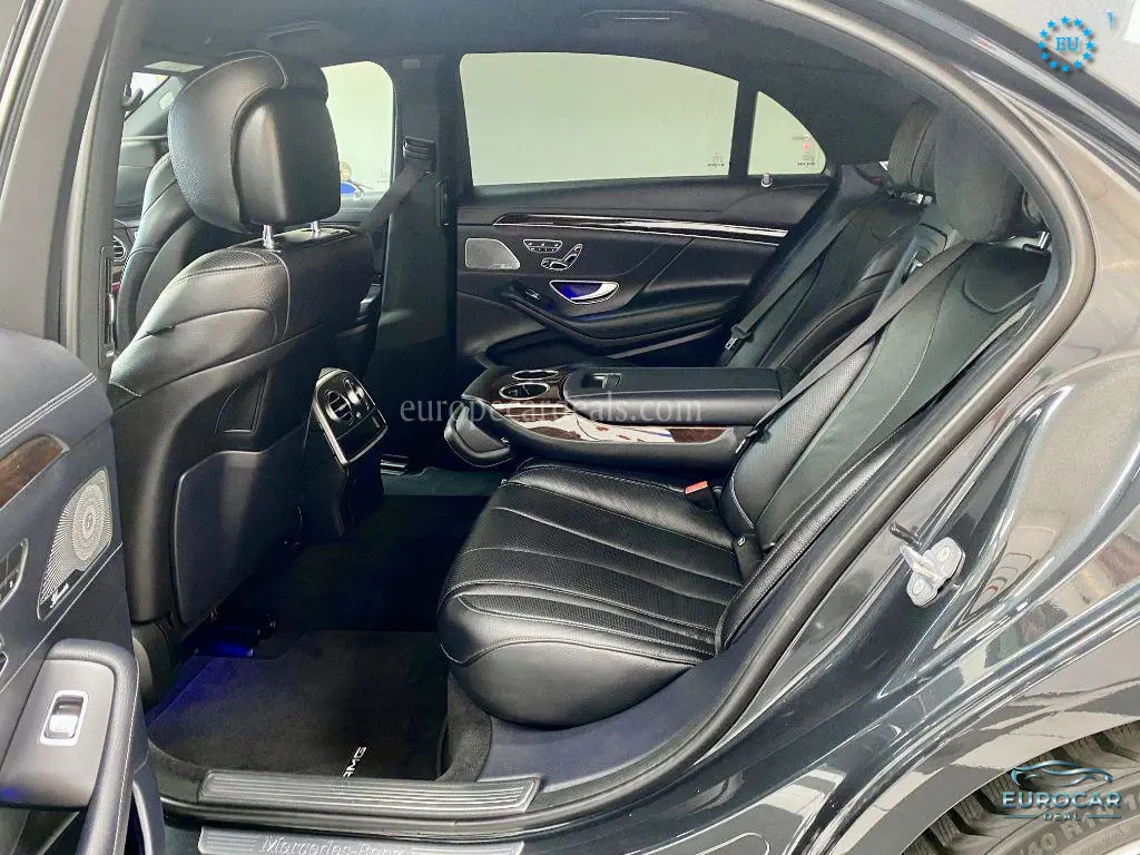 Mercedes-Benz S 400