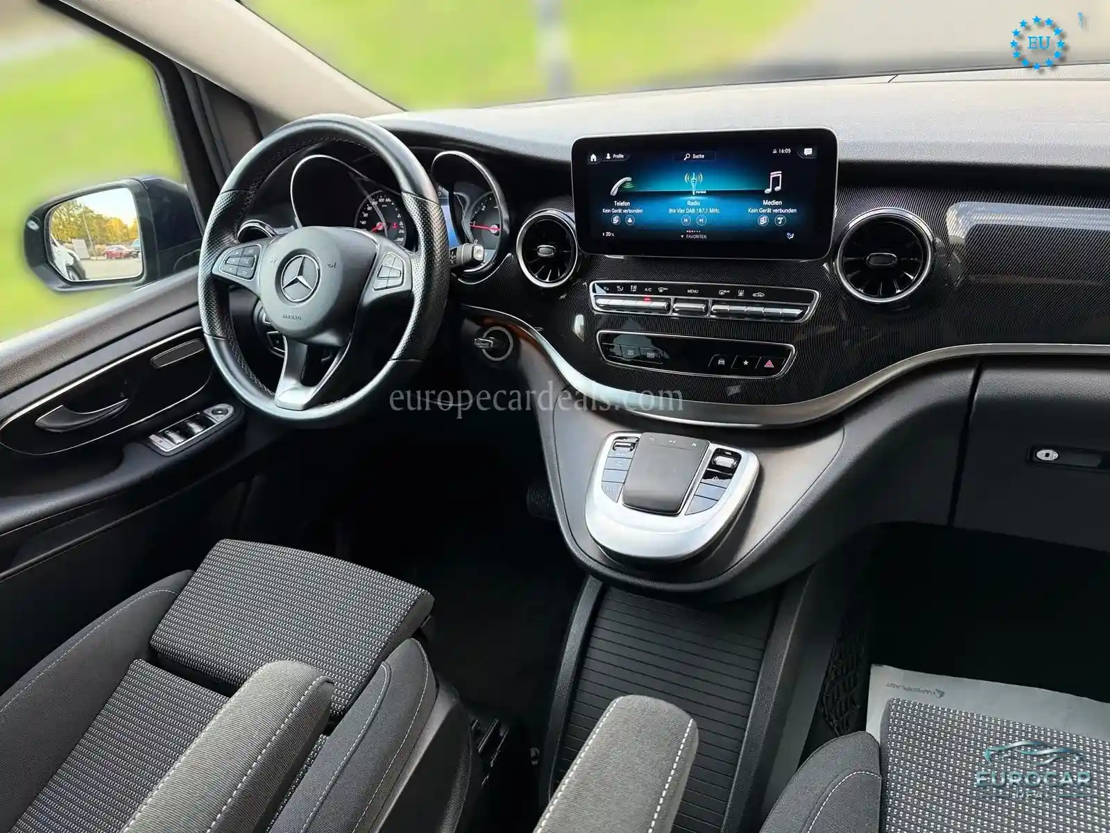Mercedes-Benz V 250