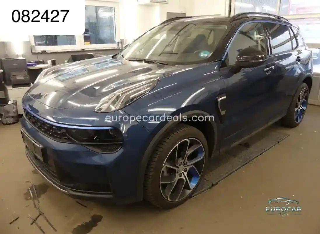 Lynk&Co 01