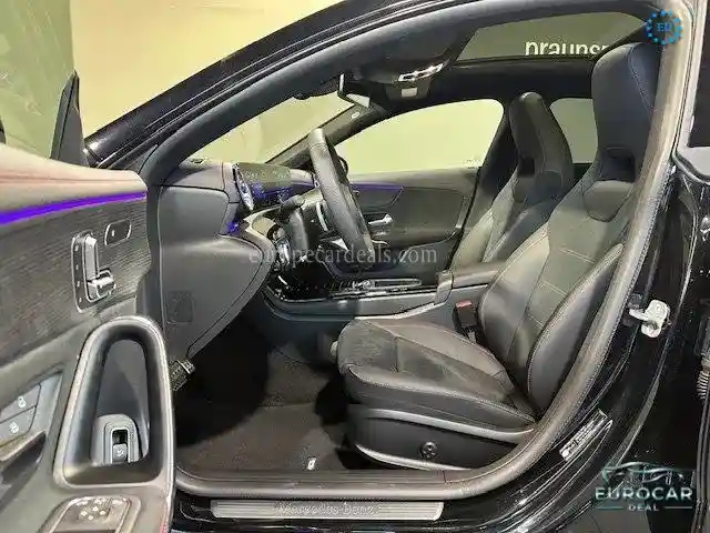 Mercedes-Benz CLA 180 Shooting Brake