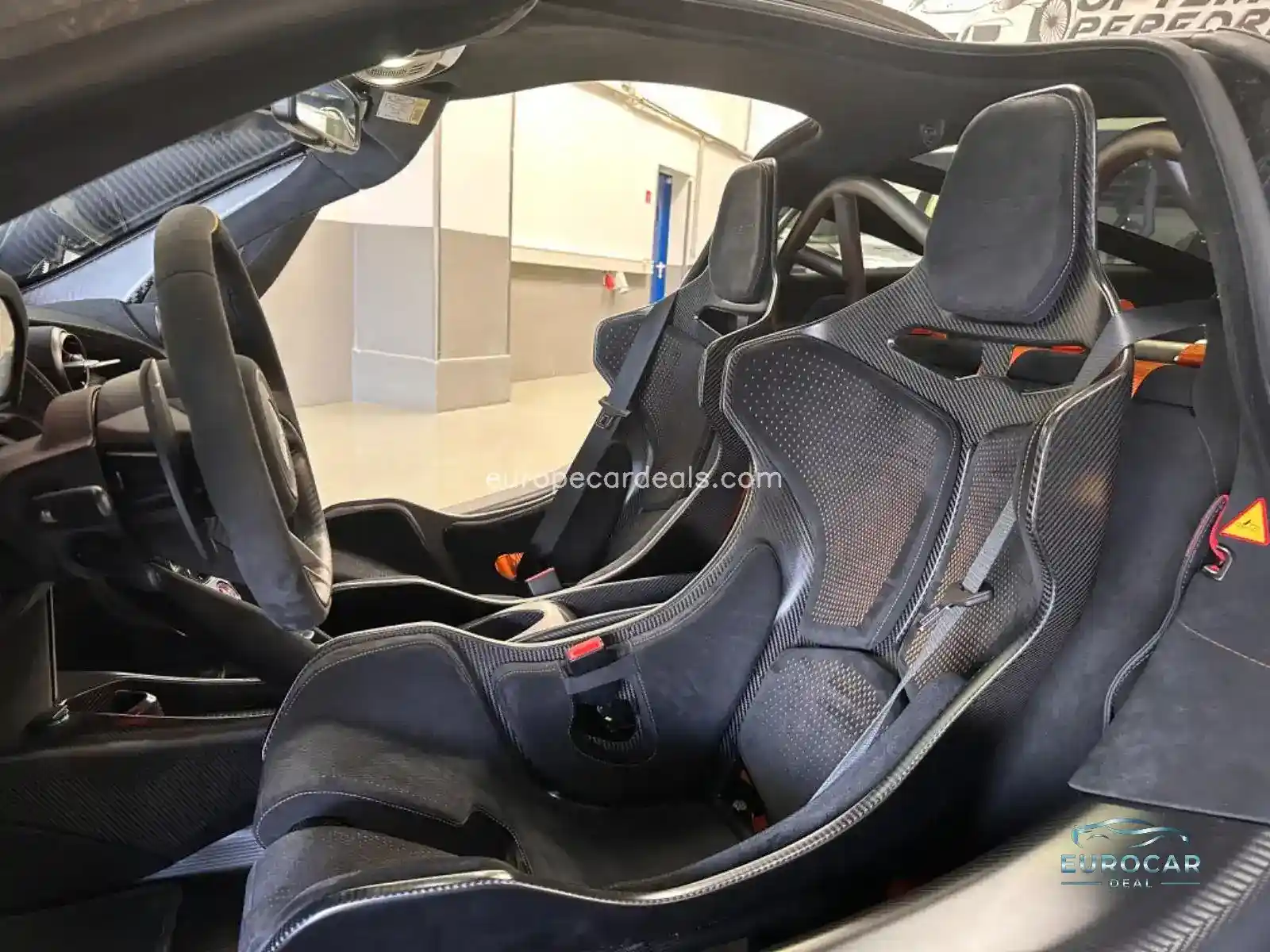 McLaren 765LT