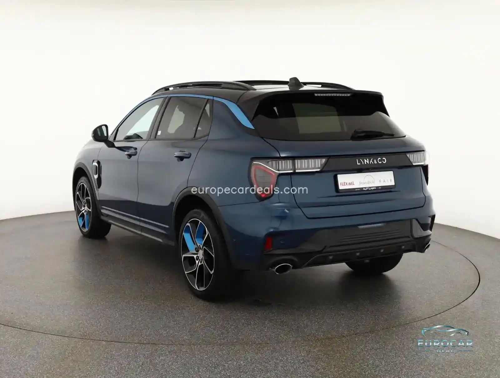 Lynk&Co 01