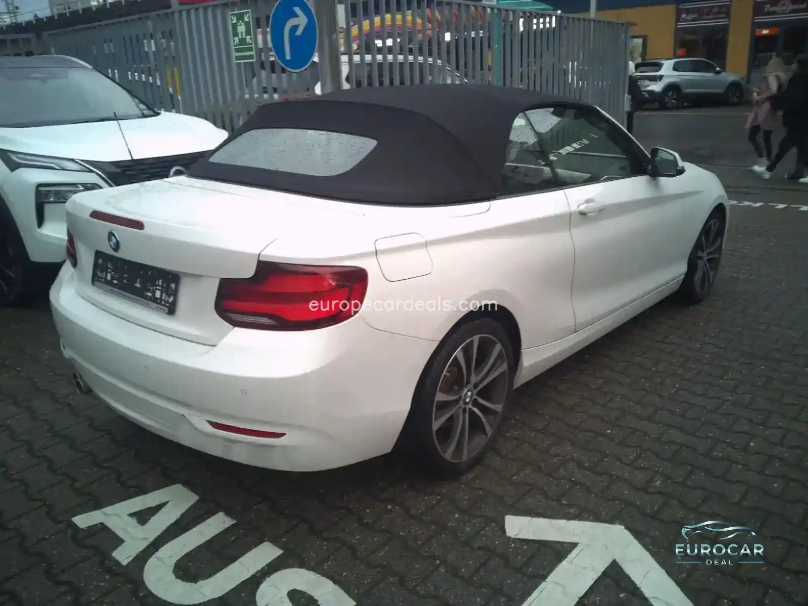BMW 220