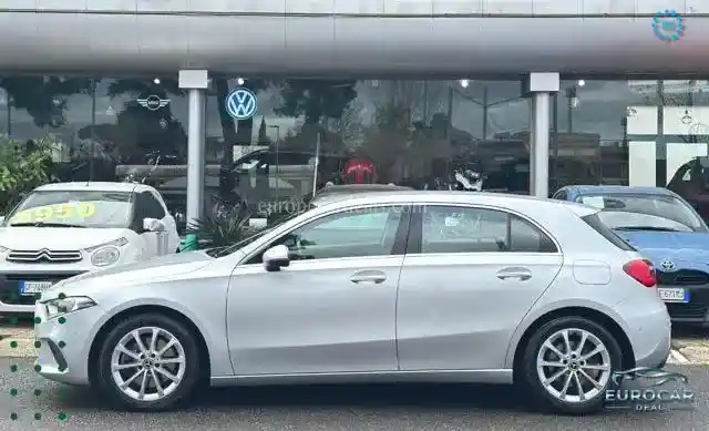 Mercedes-Benz A 220