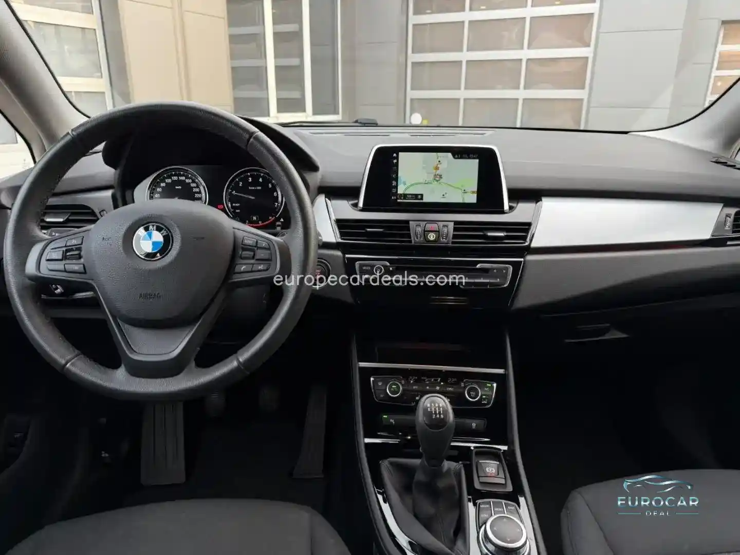BMW 218
