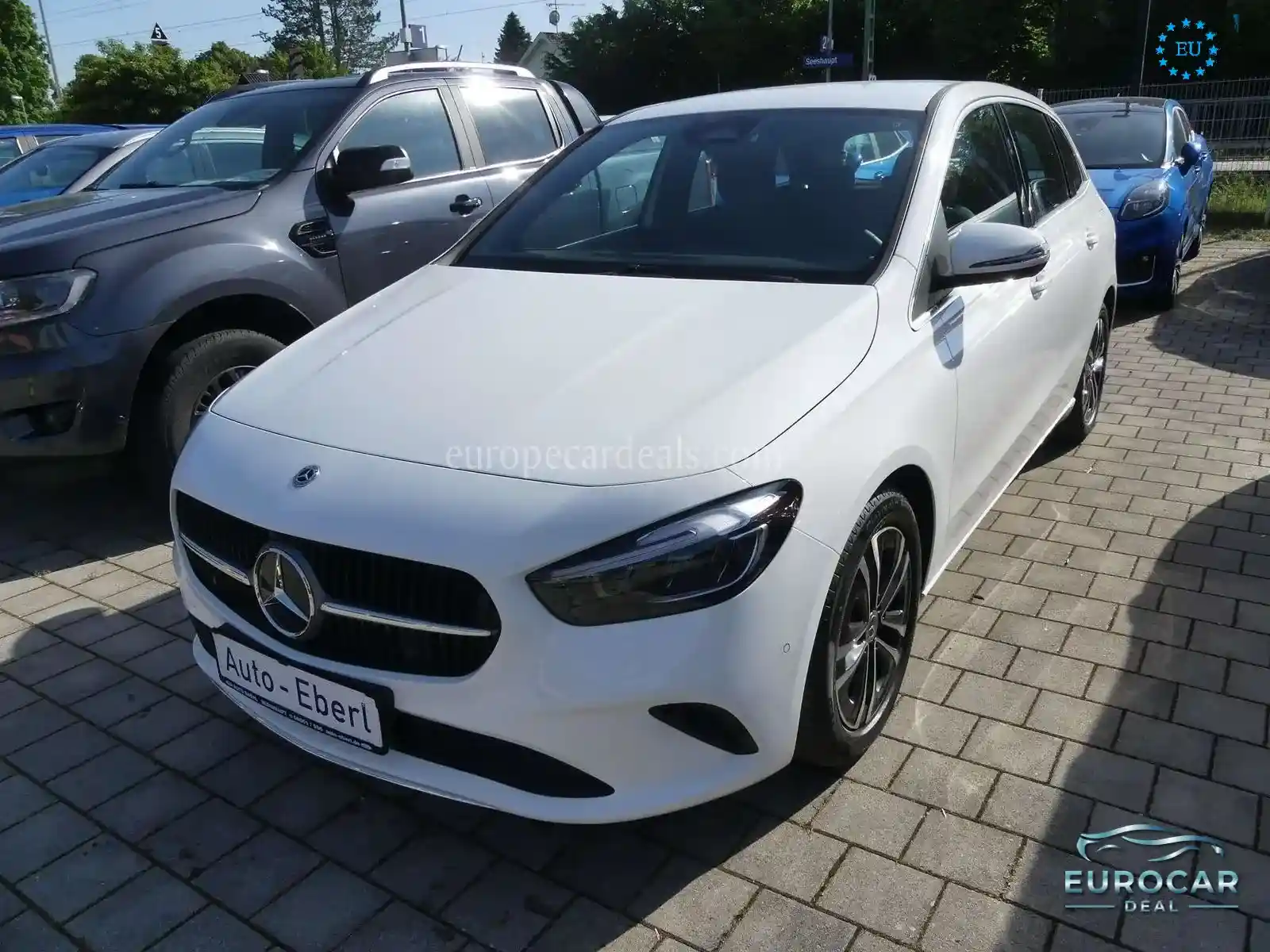 Mercedes-Benz B 200