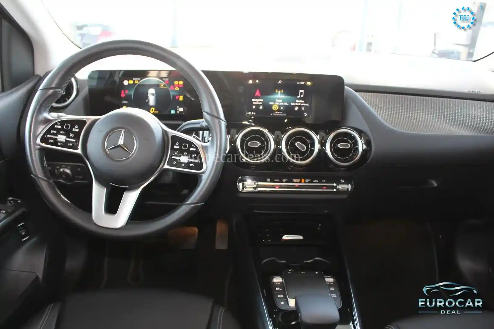 Mercedes-Benz B 220