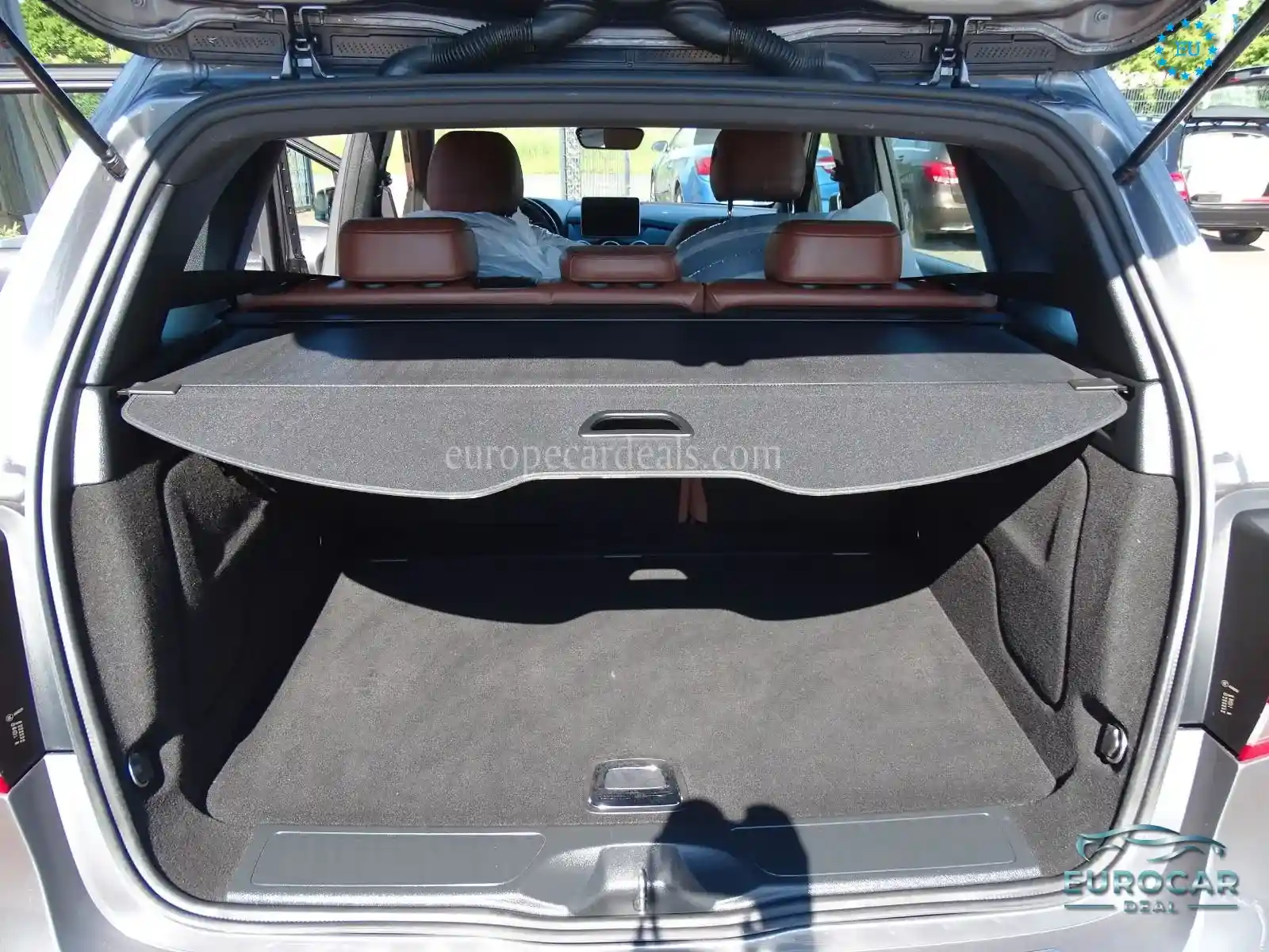 Mercedes-Benz B 220