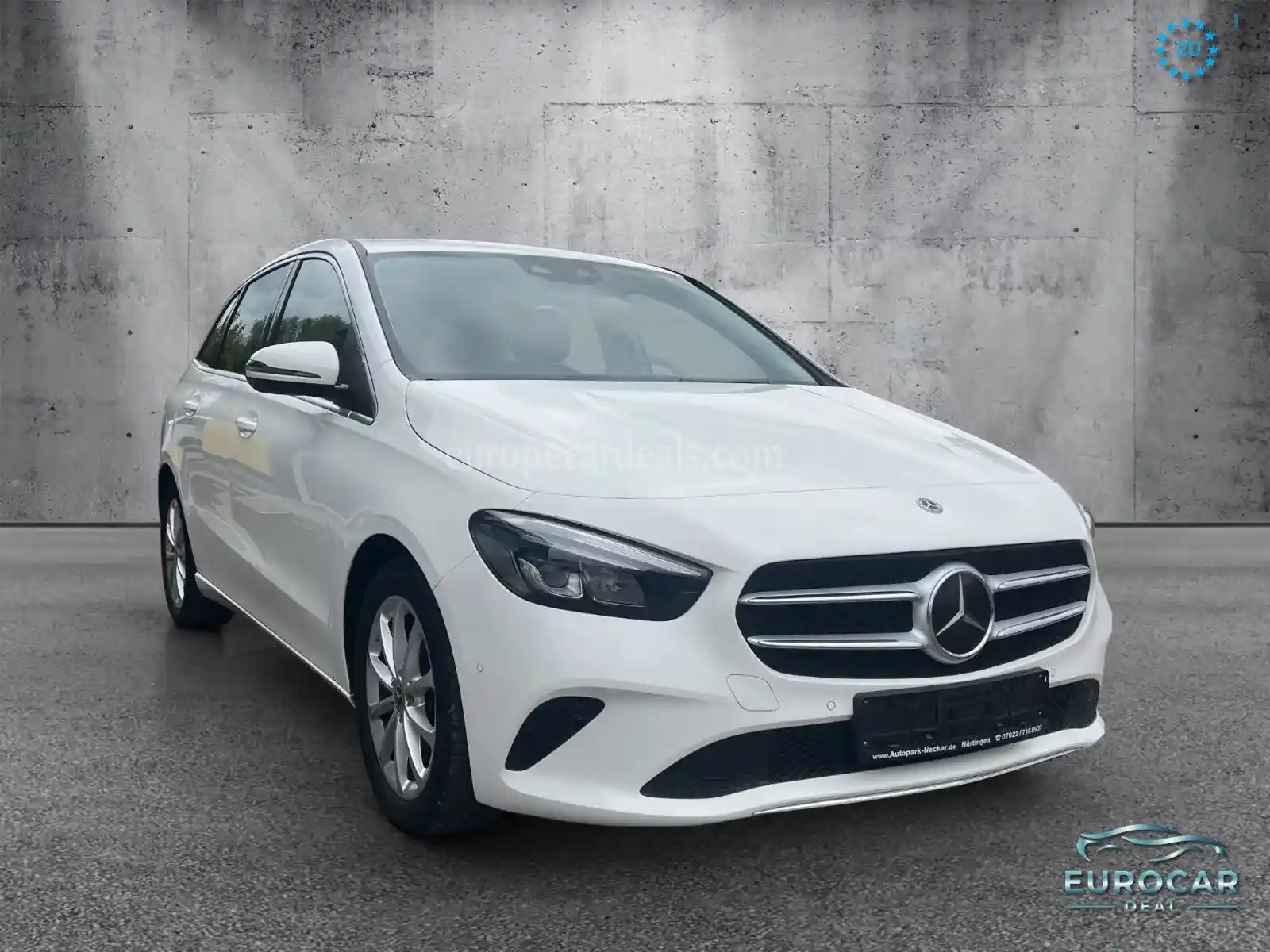 Mercedes-Benz B 180