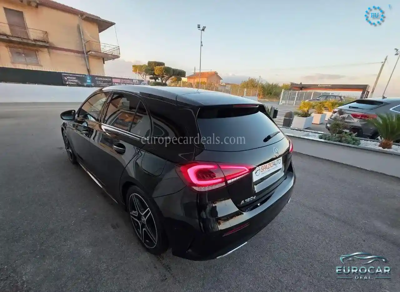Mercedes-Benz A 180