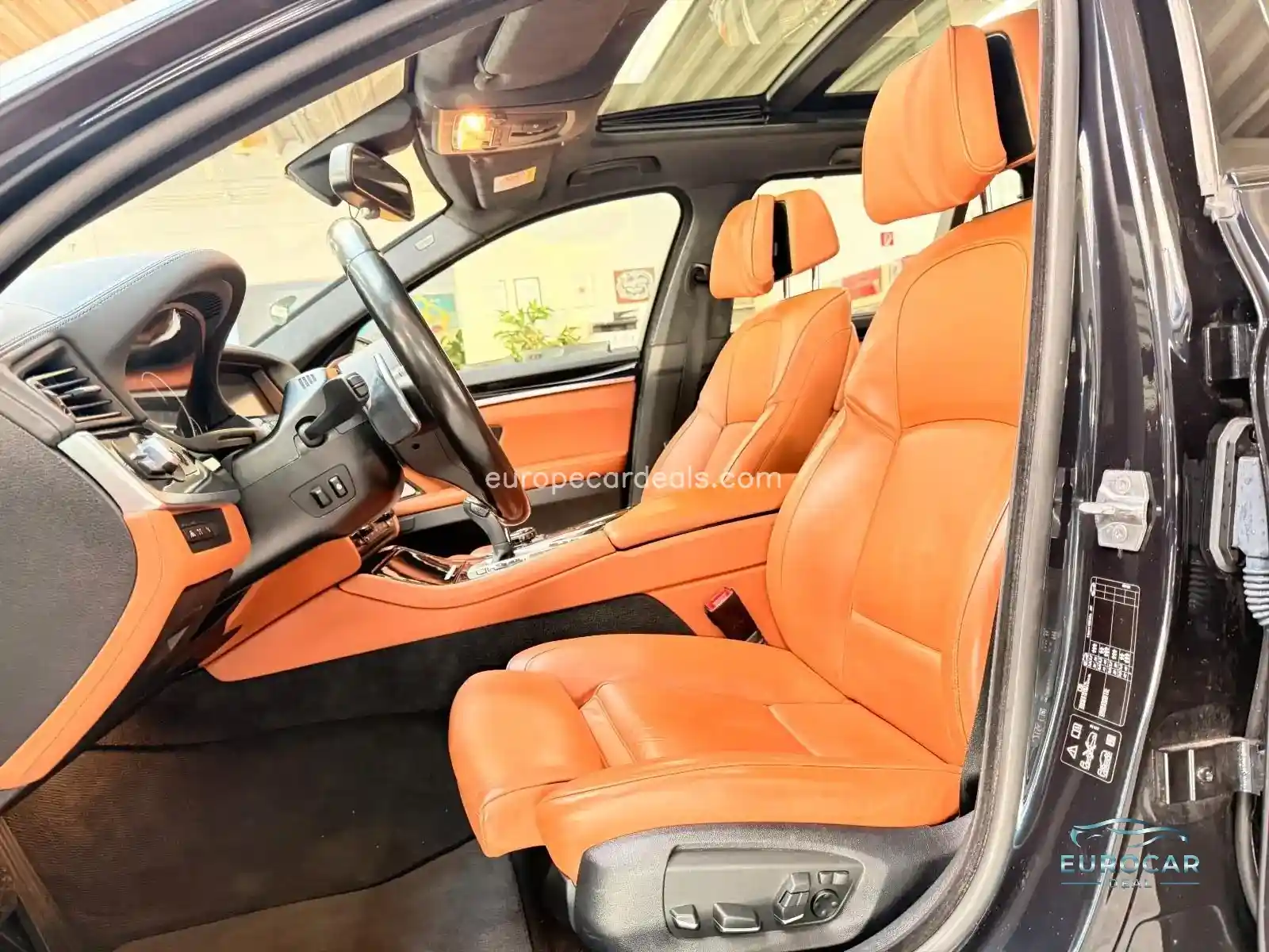BMW M550