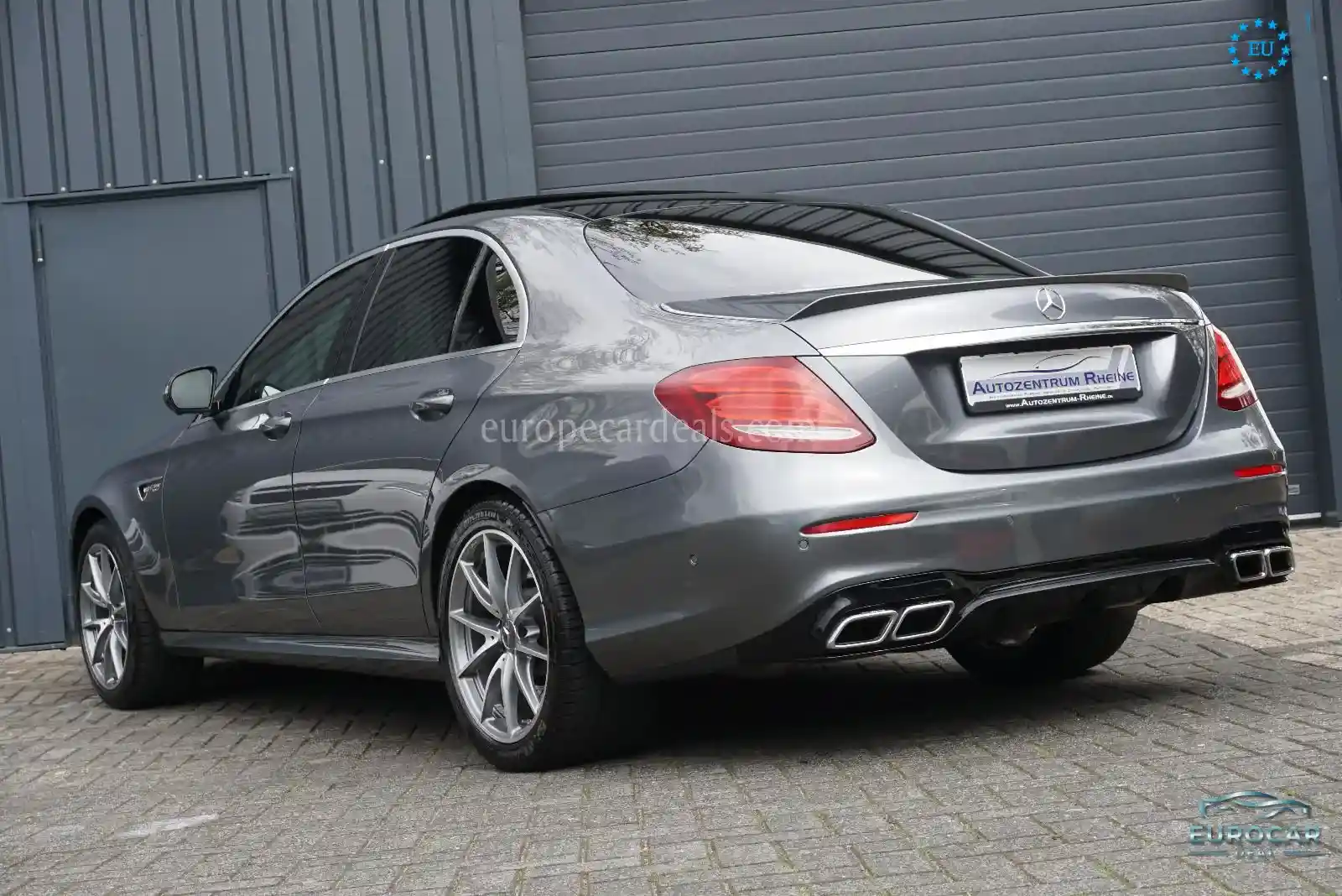 Mercedes-Benz E 63 AMG