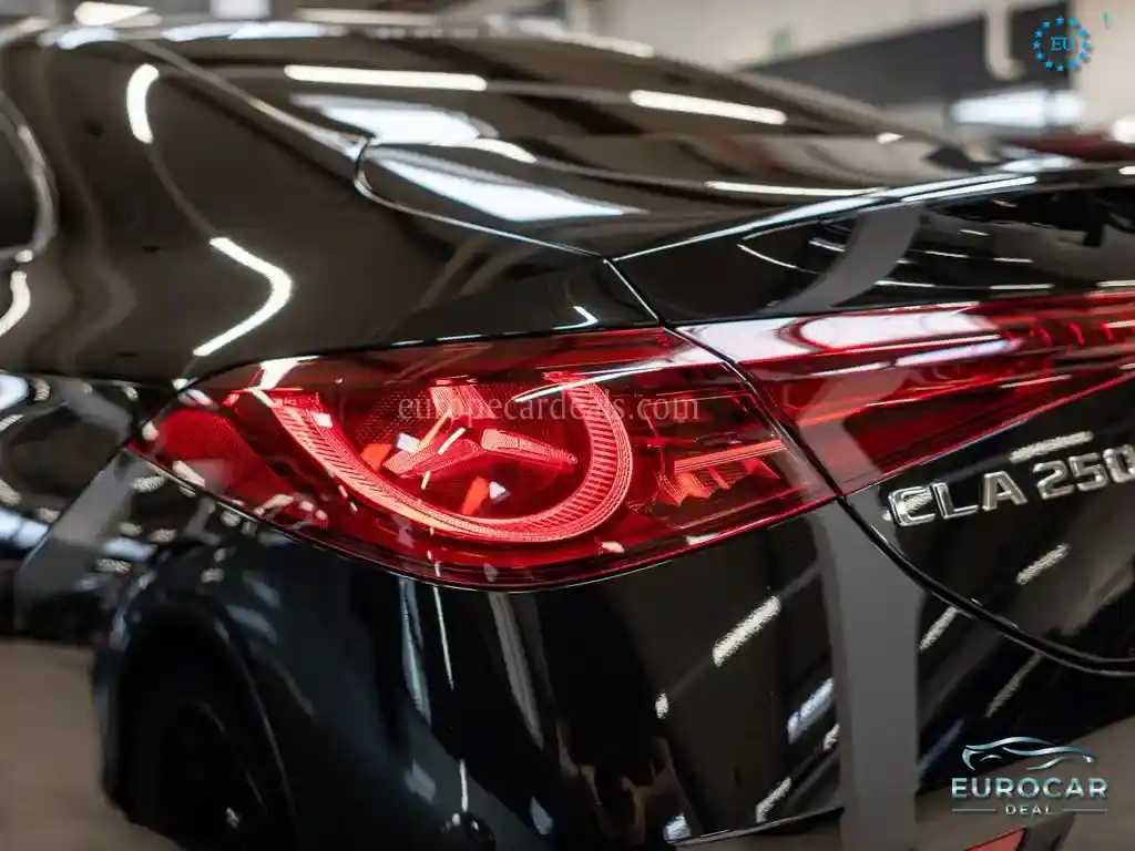 Mercedes-Benz CLA 250