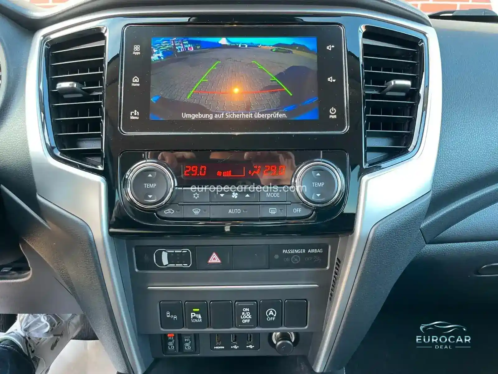 Mitsubishi L200