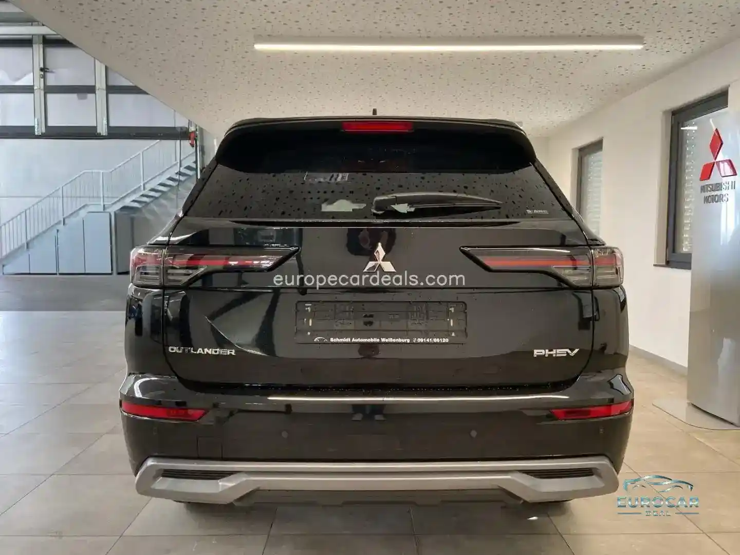 Mitsubishi Plug-in Hybrid Outlander