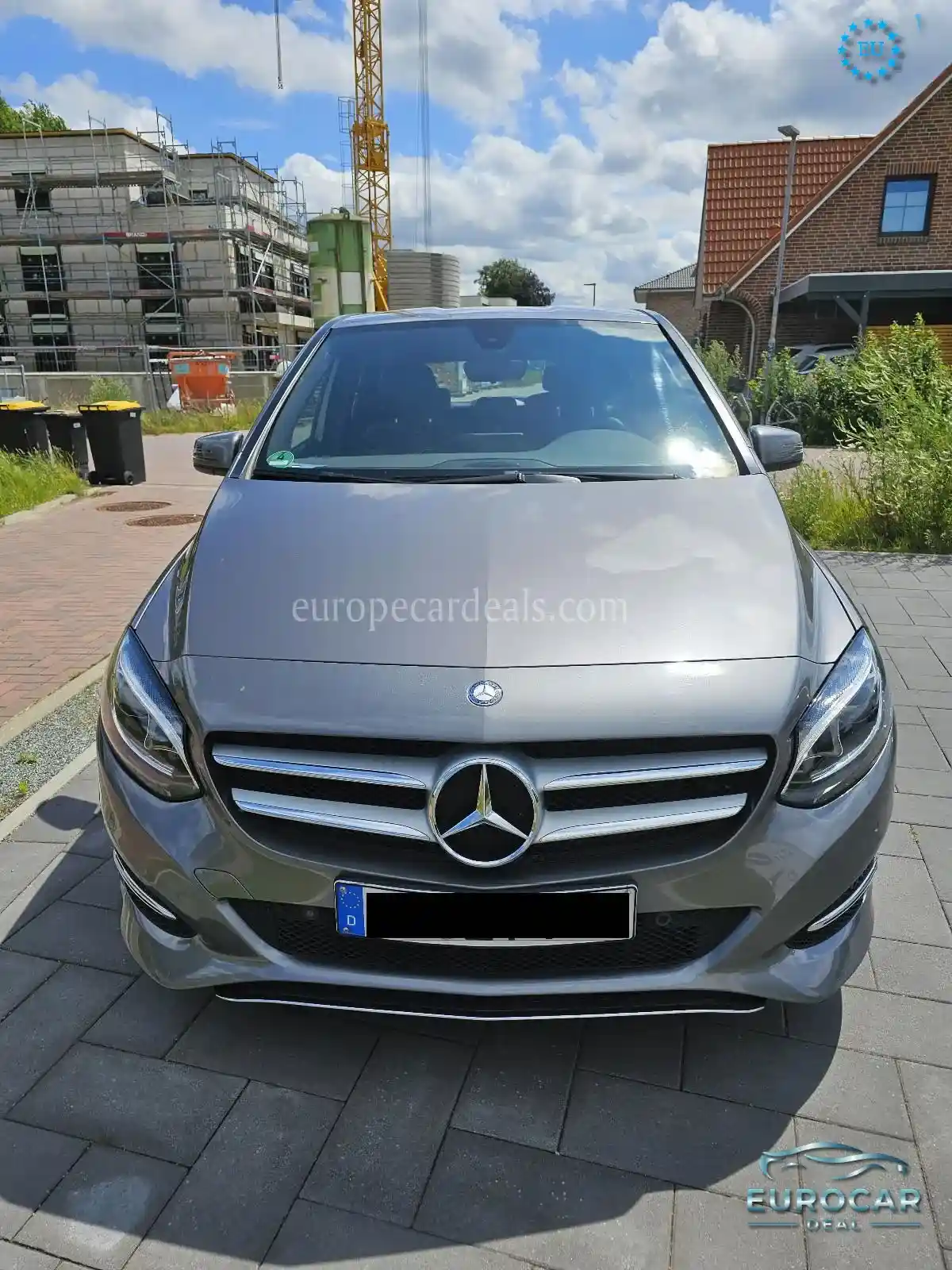 Mercedes-Benz B 180
