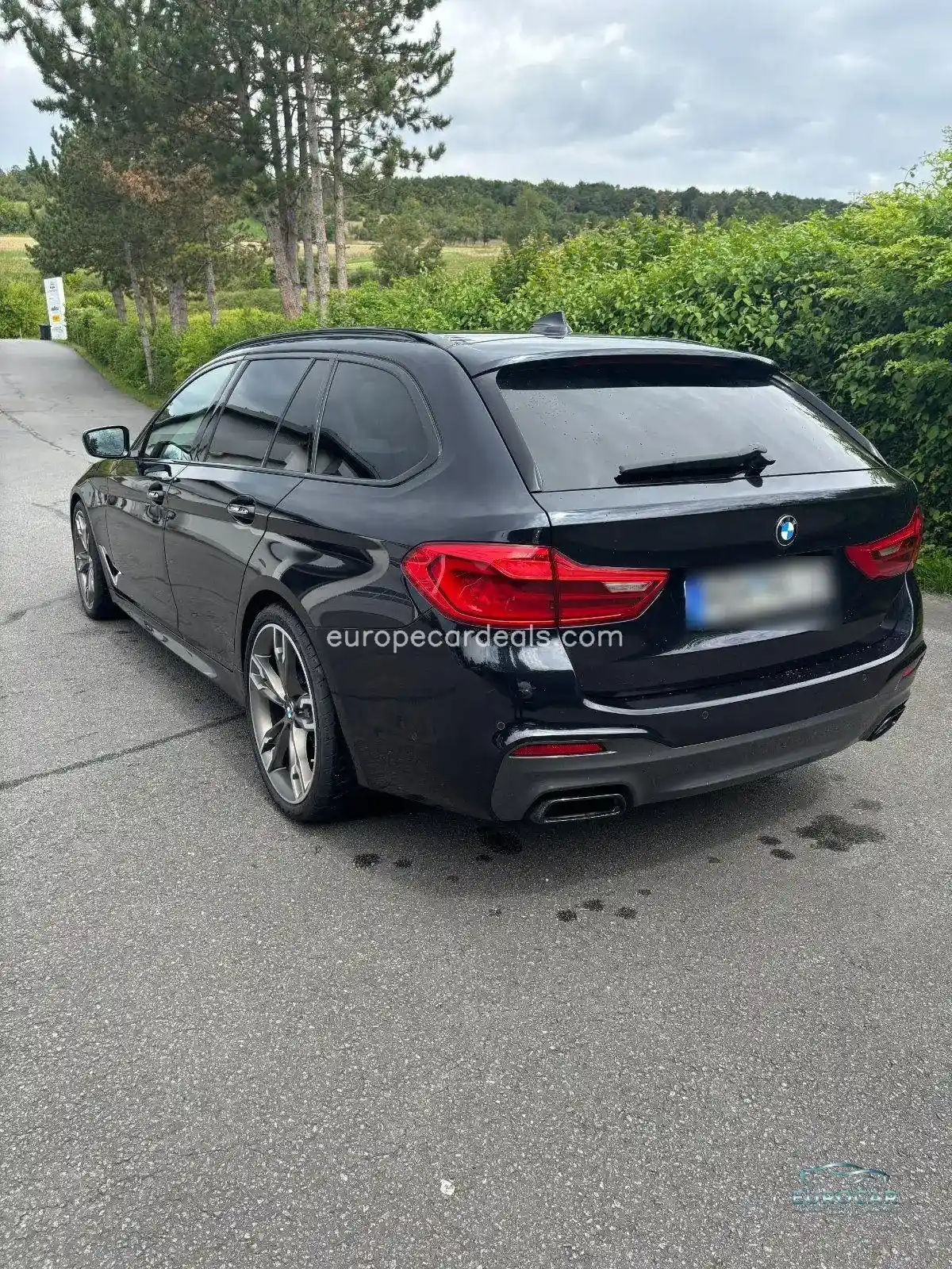 BMW M550