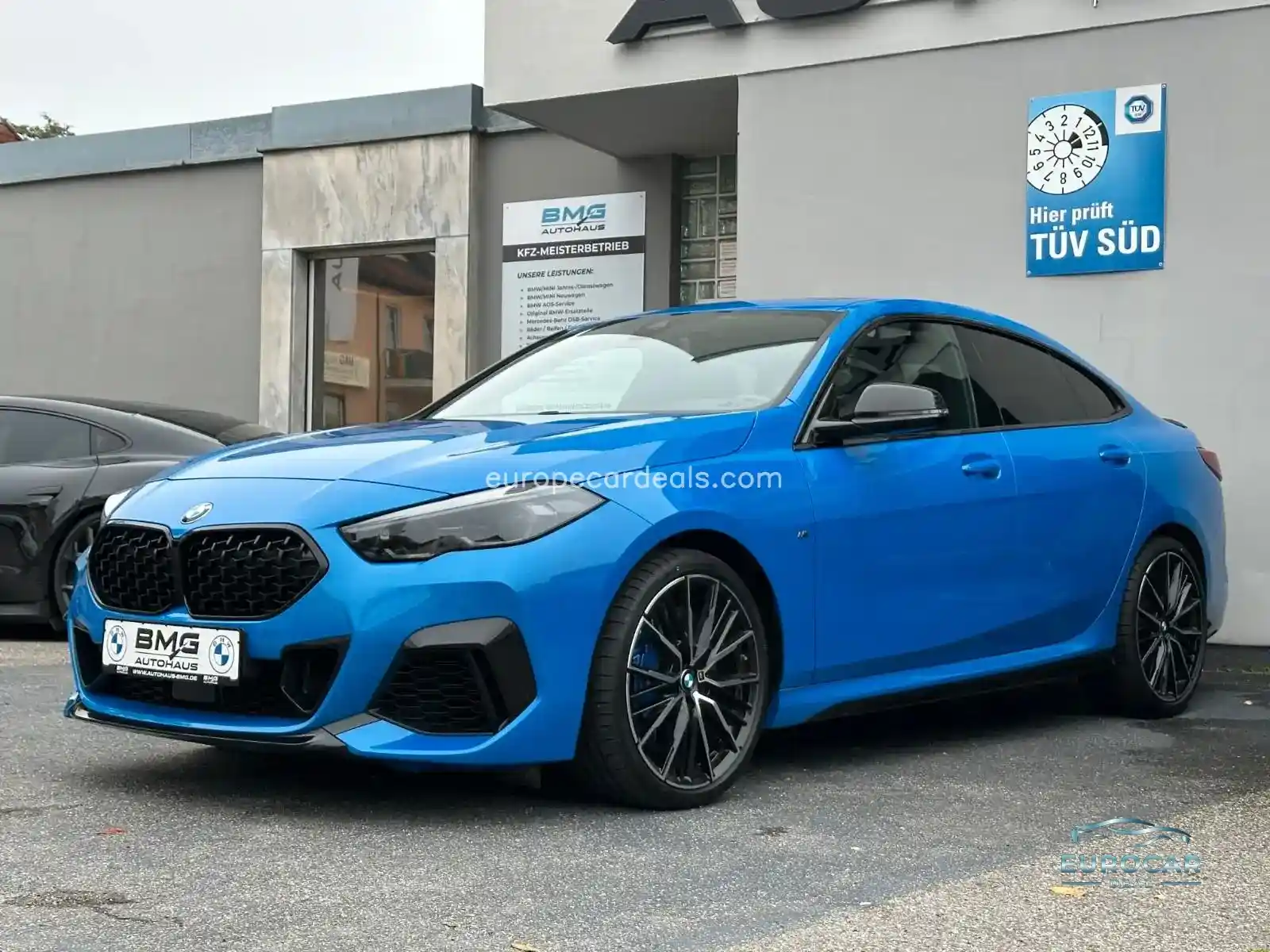 BMW M235