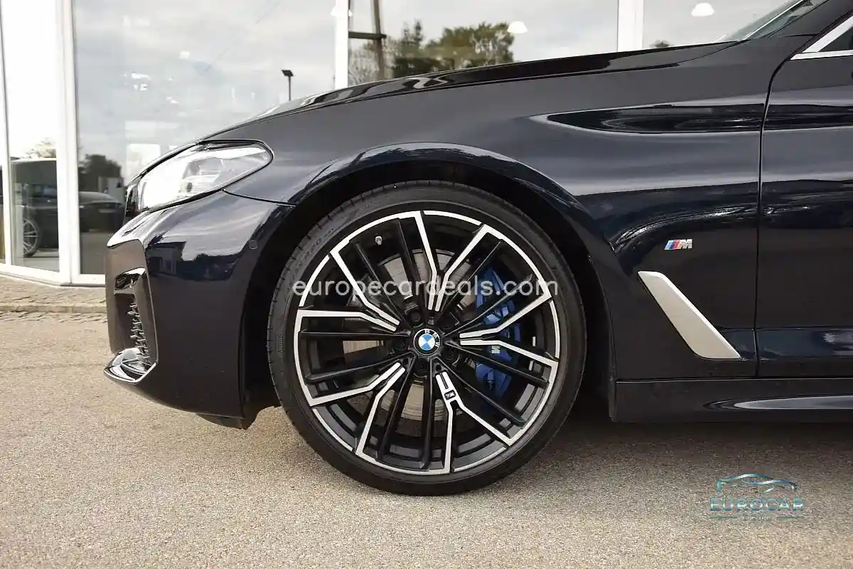 BMW 530