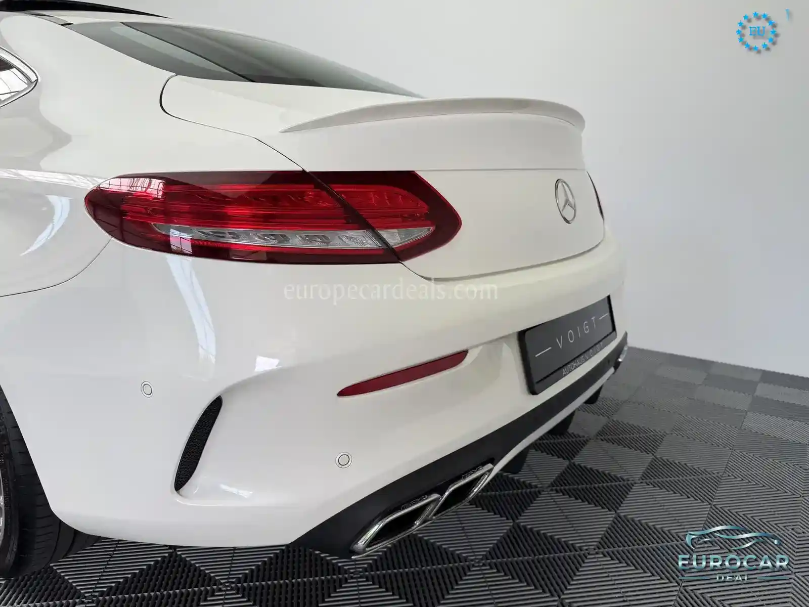 Mercedes-Benz C 63 AMG