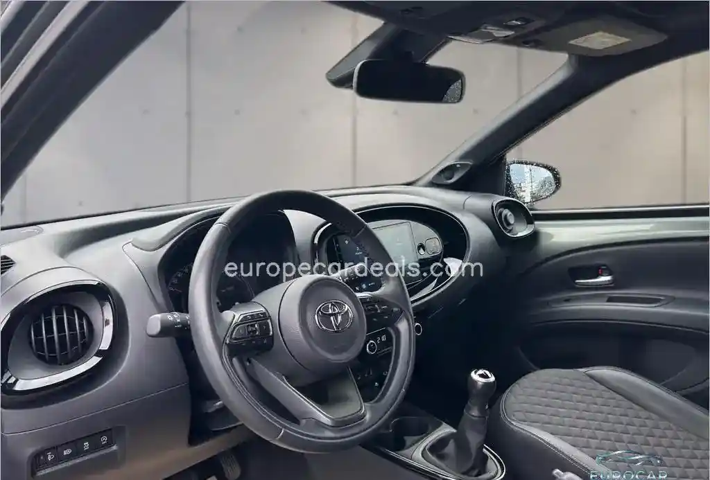Toyota Aygo (X)
